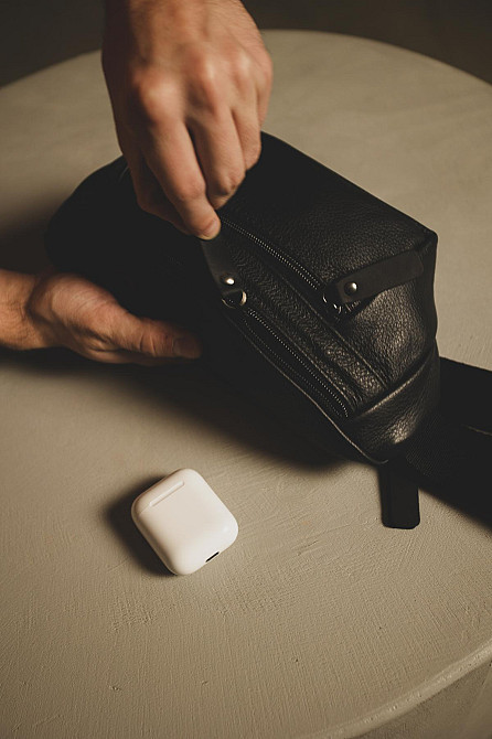 Чоловіча сумка-бананка на пояс з натуральної шкіри SL007 (Чорна) Суми - фото 5