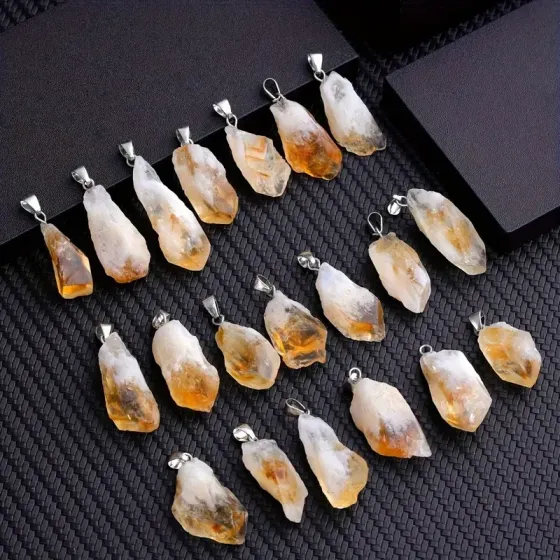 Підвіска з натурального цитрину з металевою петлею – необроблений камінь Київ