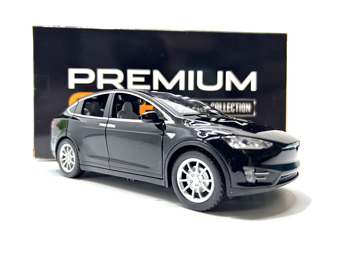 Машина Автосвіт Tesla Model X інерційна відчиняються двері капот багажник 20см Чорна (AP-1722) Чернігів - фото 1