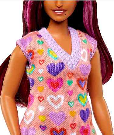 Лялька Barbie Fashionistas 207 із сукнею-светром із принтом сердечка. Київ