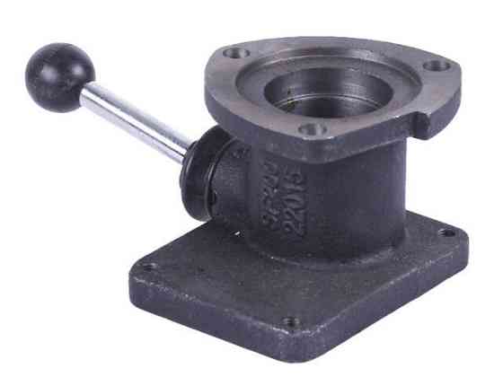 Проміжний корпус увімкнення і вимкнення насоса в зборі на мінітрактор Шіфенг240 Мукачево