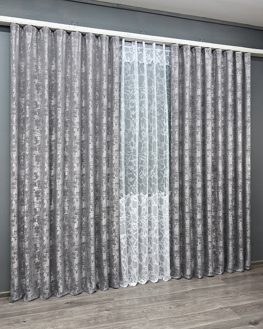 Комплект штор VR-Textil Жакард Мармур 200х270 2шт і Тюль 600х270 1668ш-1529т Сірий з білим 71-183/7 Київ - фото 3