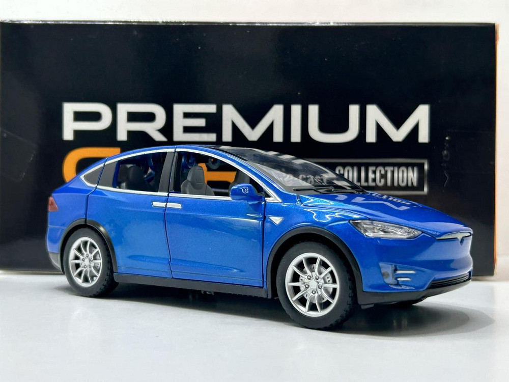 Машина Автосвіт Tesla Model X інерційна відчиняються двері капот багажник 20см Синя (AP-1722) Чернигов - изображение 1