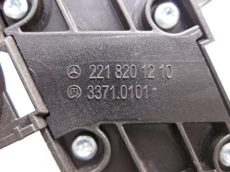 Mercedes-Benz  A2218201210 7J22 Кнопки центрального блокування замків на передніх правих дверях S-Class W221 Одесса - изображение 4