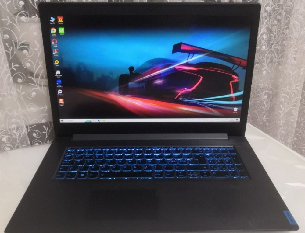 Ноутбук: Lenovo Gaming 17.3" / i7-9750H / GTX 1650/ RAM16GB/ SSD512Gb. Київ - фото 1