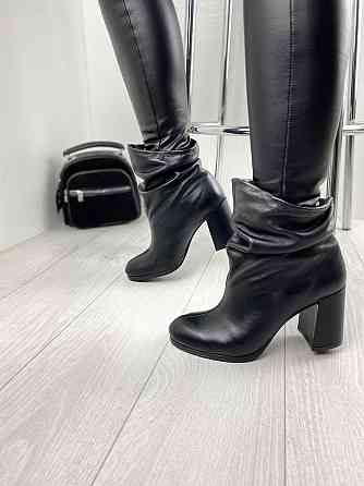 Injers Черевики жіночі INJERS чорні натуральна шкіра зима висота 13,5см каблук 8см (2894) 38р.3 Коломия