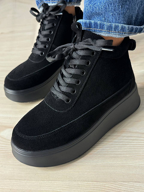 Ботинки женские Hengji 280-6 зимние на меху на темной подошве замшевые черные, 39, 24,5 см Киев - изображение 4