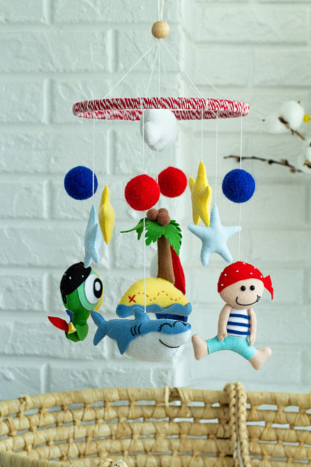 Дитячий мобіль на ліжечко для немовлят ручної роботи WooolyWool «Пірат» Київ - фото 7