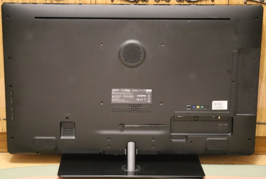 Телевизор Philips 37PFL4000/12 37