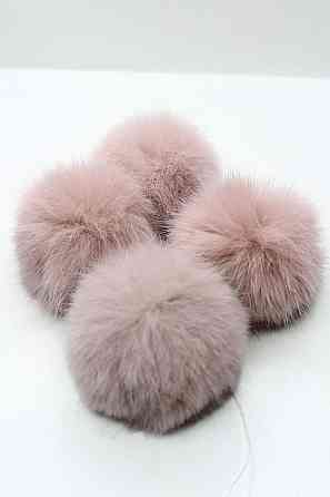 Помпони з натурального хутра кролика на нитці 6-7 см Бежевий Харків