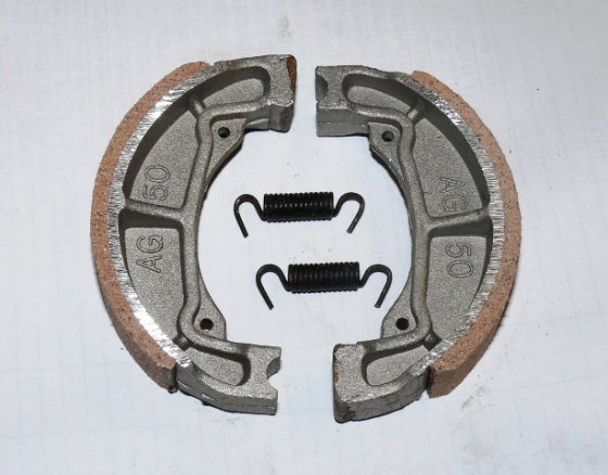 Колодки гальмівні скутер 4T 50 , Дельта Мукачево