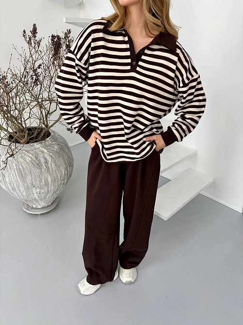 Женский стильный повседневный костюм поло на пуговицах, брюки палаццо тринитка. Шоколад Одесса - изображение 7