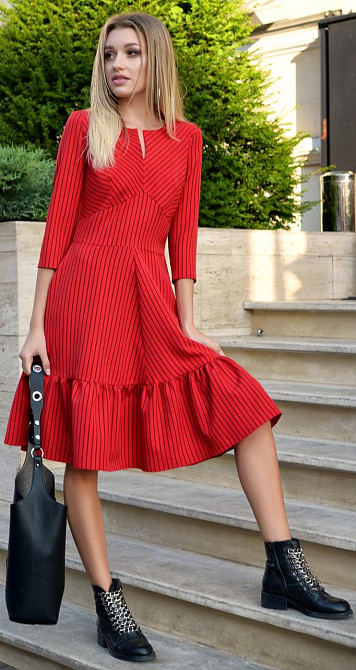 Плаття з оборкою в смужку (46) Київ - фото 2