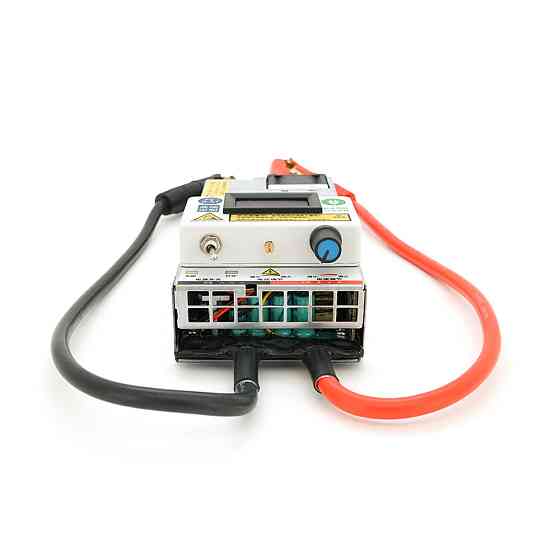 Регулируемое зарядное устройство MERLION для AGM/Li-ion/LiFePo4 АКБ, 0-15V, 0-120А, LSD, крокодилы Киев