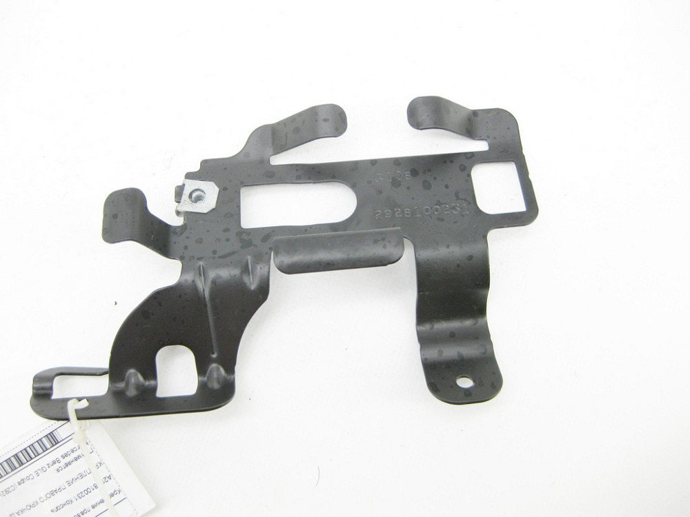 Mercedes-Benz  A2928100231 Кріплення правого гачка під одяг GLE Coupe C292 Одеса - фото 1