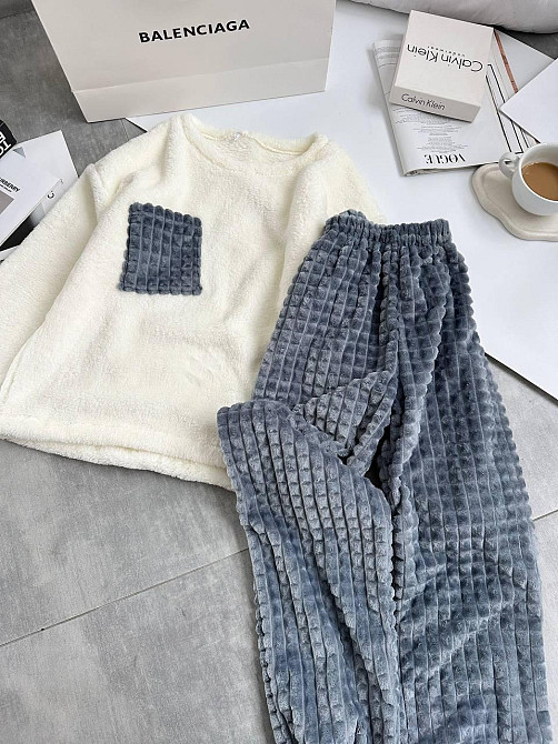 Женская теплая домашняя пижама махра+ махра фактурная Серый, 48/50 Одесса - изображение 1