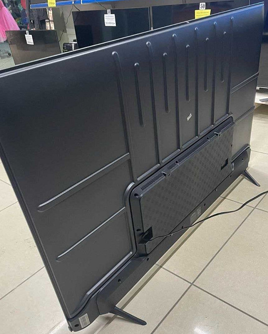 Телевизор Безрамный: 65