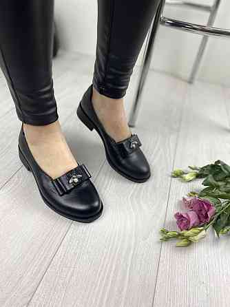 Туфлі жіночі VIKTTORIO АЙС чорні (весна-осінь, шкіра натуральна) (2697) 39 Коломыя