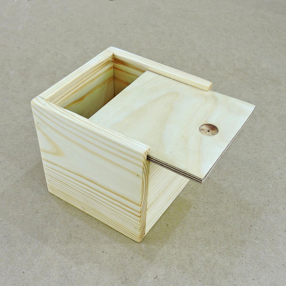 Подарочная коробка 