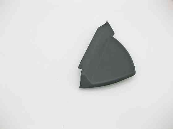 Mercedes-Benz  A2046800078 9051 Кришка правого торця панелі приладів чорна C-Class W204 Англія Одеса