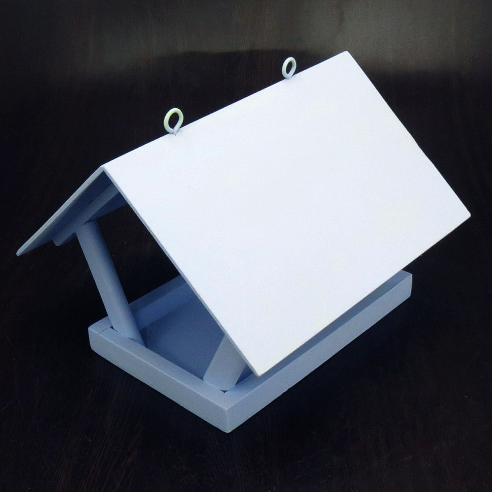 Кормушка садовая для птиц 