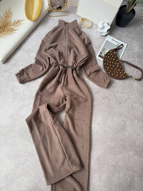 Женский теплый повседневный комбинезон из двухстороннего флиса Мокко, 48/52 Одесса - изображение 1