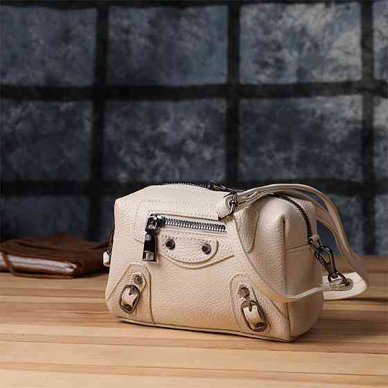 Компактна сумка жіноча з трендовим декором з натуральної шкіри Vintage 22923 Білий Київ