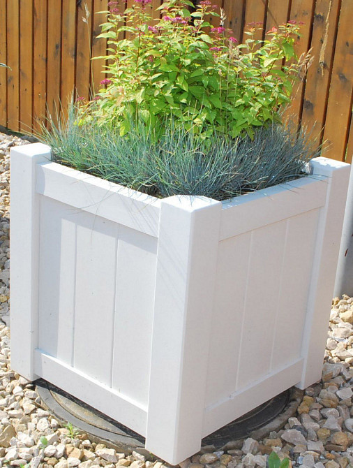 Кашпо садовое 