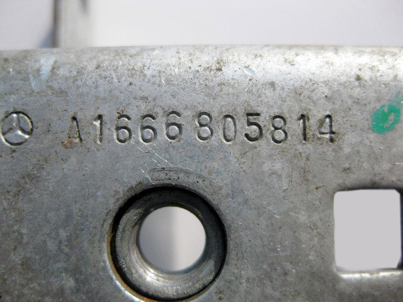 Mercedes-Benz  A1666805814 Кронштейн підлоги багажника GL GLS X166 Одесса - изображение 3