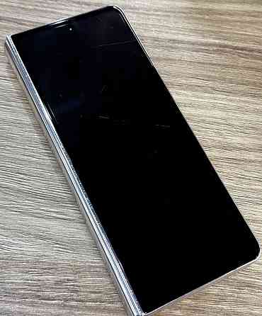 Смартфон: Samsung Fold 4, 12/512Gb Beige. Киев