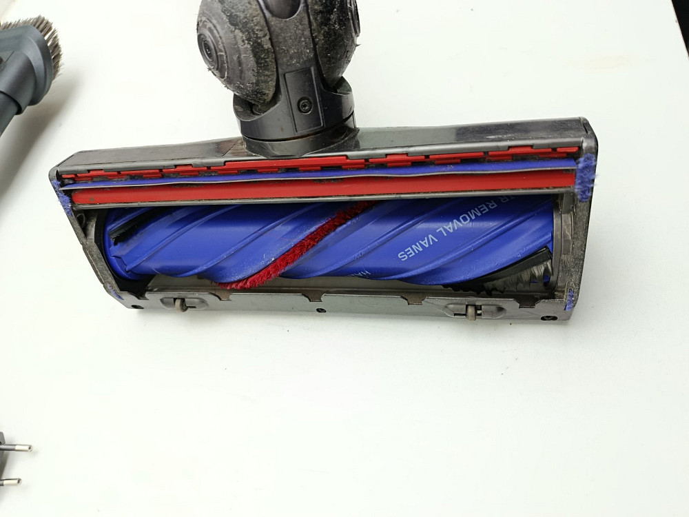 Акумуляторний пилосос Dyson V8 Absolute (товар вживаний) Луцьк - фото 3