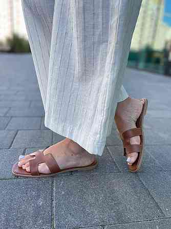 Notta bene Модні шльопанці жіночі з натуральної шкіри коричневі на низькому ходу Notta bene TS- Коломыя