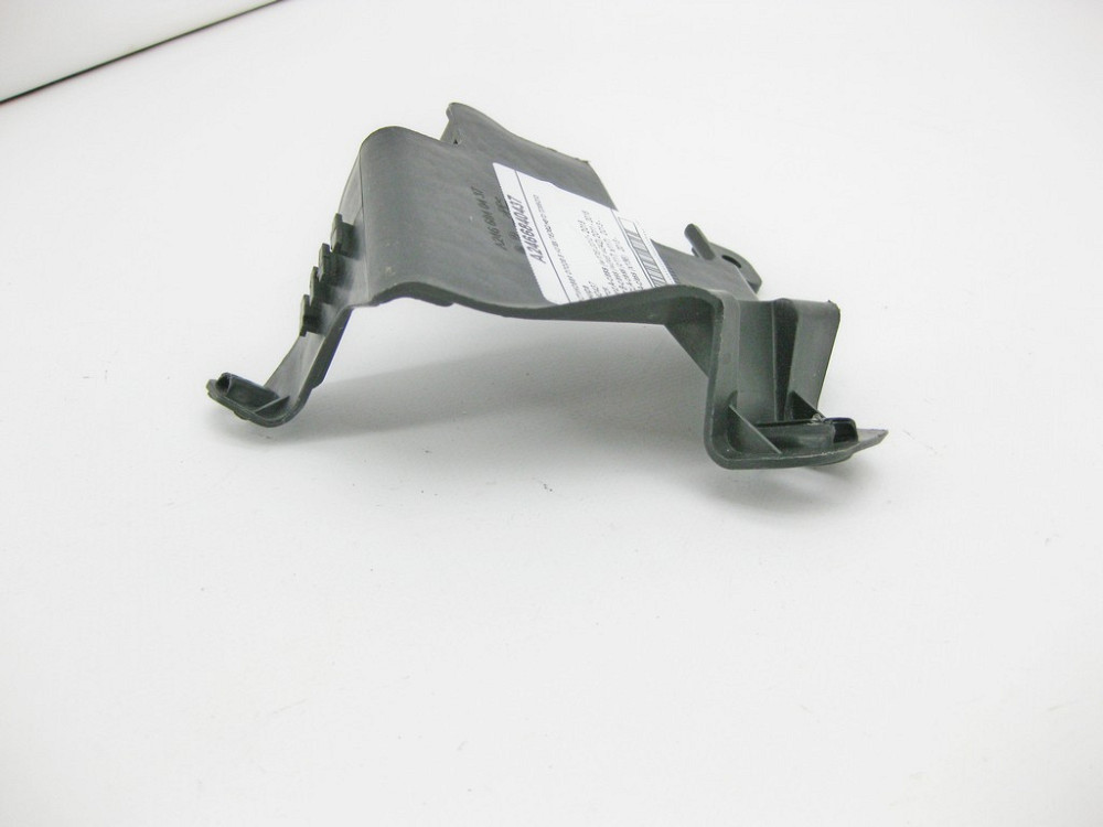 Mercedes-Benz  A2466840437 Пластикова опора в ногах переднього правого пасажира A-Class W176 B-Class W246 CLA C117 GLA X156 Одеса - фото 5