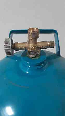 Газовий балон туристичний від чеського виробника "VitkoviceMilMet" на 5 кг газу (12 л) різьба 3/8" Стрий