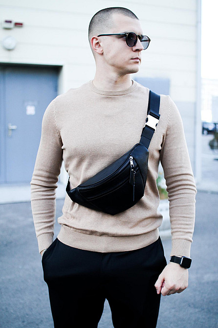 Чоловіча сумка-бананка на пояс з натуральної зернистої шкіри SKILL (Чорна) Суми - фото 1