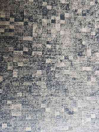 Обои флизелиновые  Khroma Serenade SER105 геометрия 3д маленькие квадраты черные золотые Киев