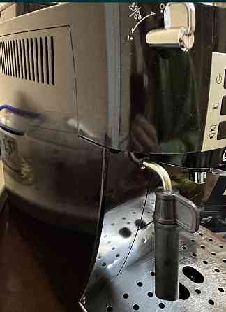 Кавомашина Delonghi Magnifica S Київ