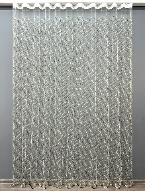 Тюль VR-Textil 1832т Фатин с вышивкой и люрексом Молочный с венге 300х270 см (40-190) Киев - изображение 2