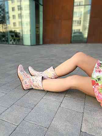 Nivelle Жіночі черевики NIVELLE пудрові натуральна шкіра висота 21см обхват 32-34см (3997) 36р. Коломия