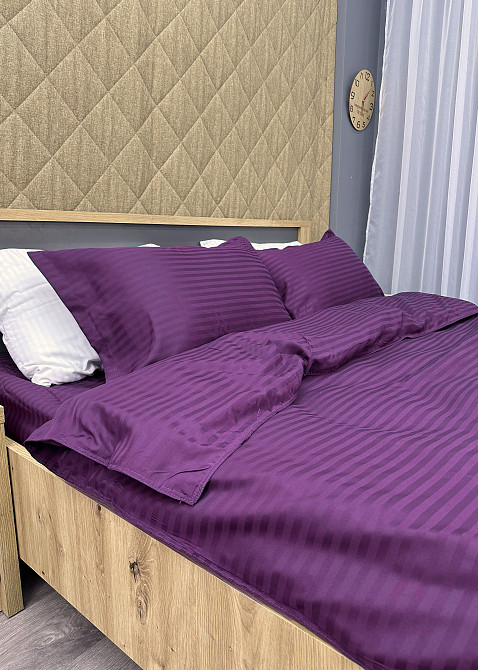 Комплект постельного белья Страйп-сатин Двуспальный 180х220 с простыней на резинке Баклажановый (88-088) Киев - изображение 5