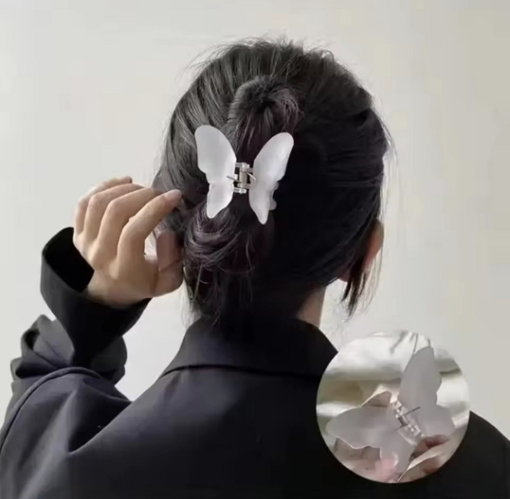 Заколка-крабік метелик матовий Білий Смела - изображение 2