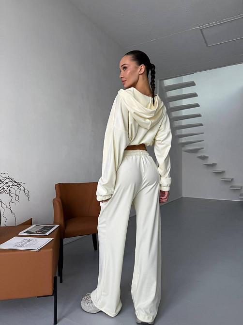 Жіночий велюровий костюм-двійка: худі на блискавці та штани Молочний, 46/48 Одеса - фото 5