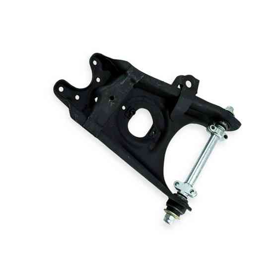 Рычаг нижний левый в сборе (ось 2121) Москвич Мукачево