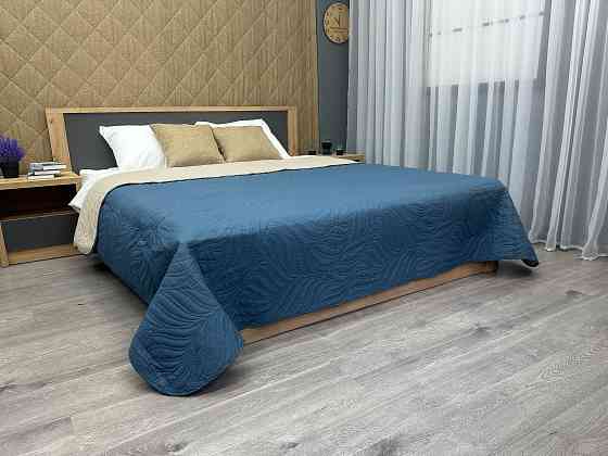 Покрывало двустороннее Decorator Microfiber листья 215x240 см синий с бежевым (85-100) Киев