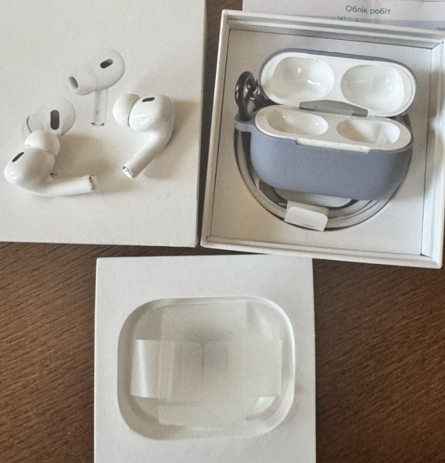AirPods Pro 2 with MagSafe Case (USB‑C) ідеал. Київ - фото 1