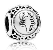 Серебряный шарм Пандора  