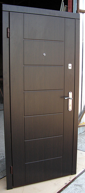 Двери квартирные Redfort, модель Канзас комплектация Эконом 960 Киев - изображение 3