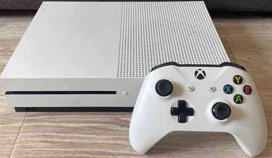 Xbox One S 500 ГБ, приставка. Київ
