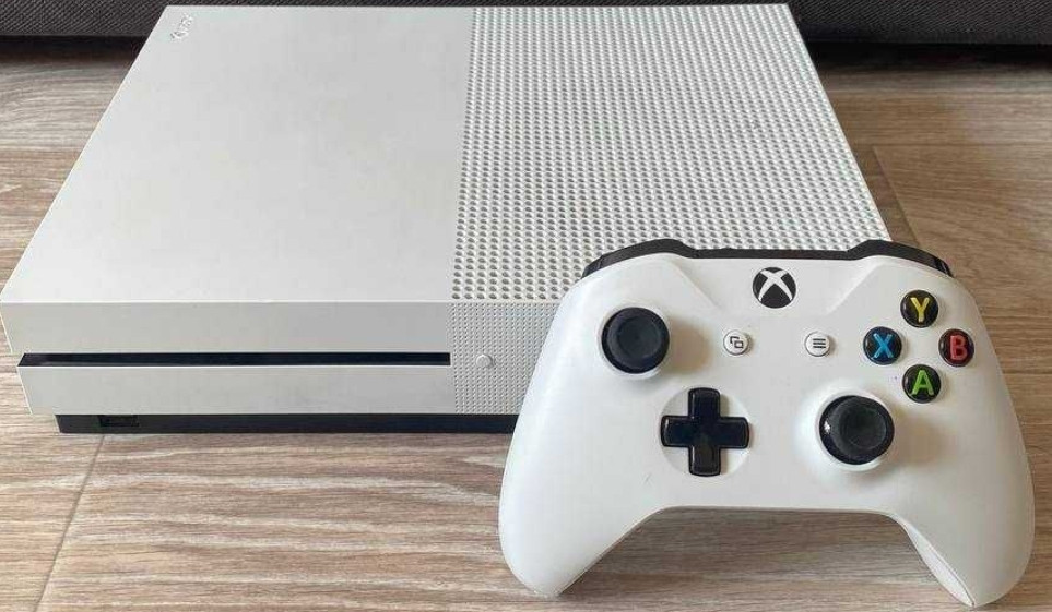 Xbox One S 500 ГБ, приставка. Киев - изображение 2