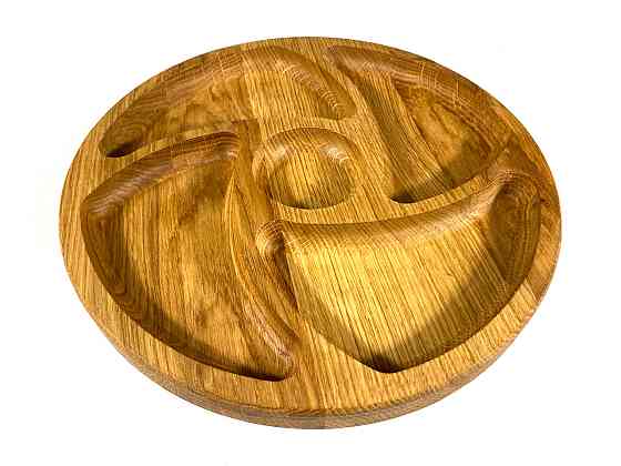 Деревянная тарелка из натурального дерева диаметр 30 см, высота 2 см, тарелка для закусок Каменец-Подольский